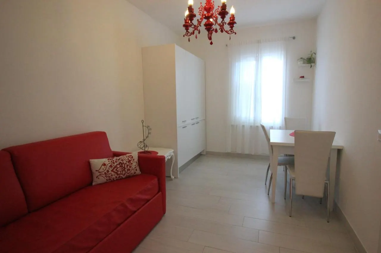 Rooms Il Punto Peschiera del Garda Bed & Breakfast