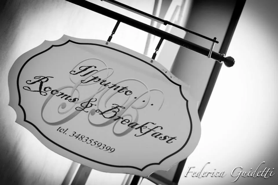 Bed & Breakfast Rooms Il Punto Peschiera del Garda